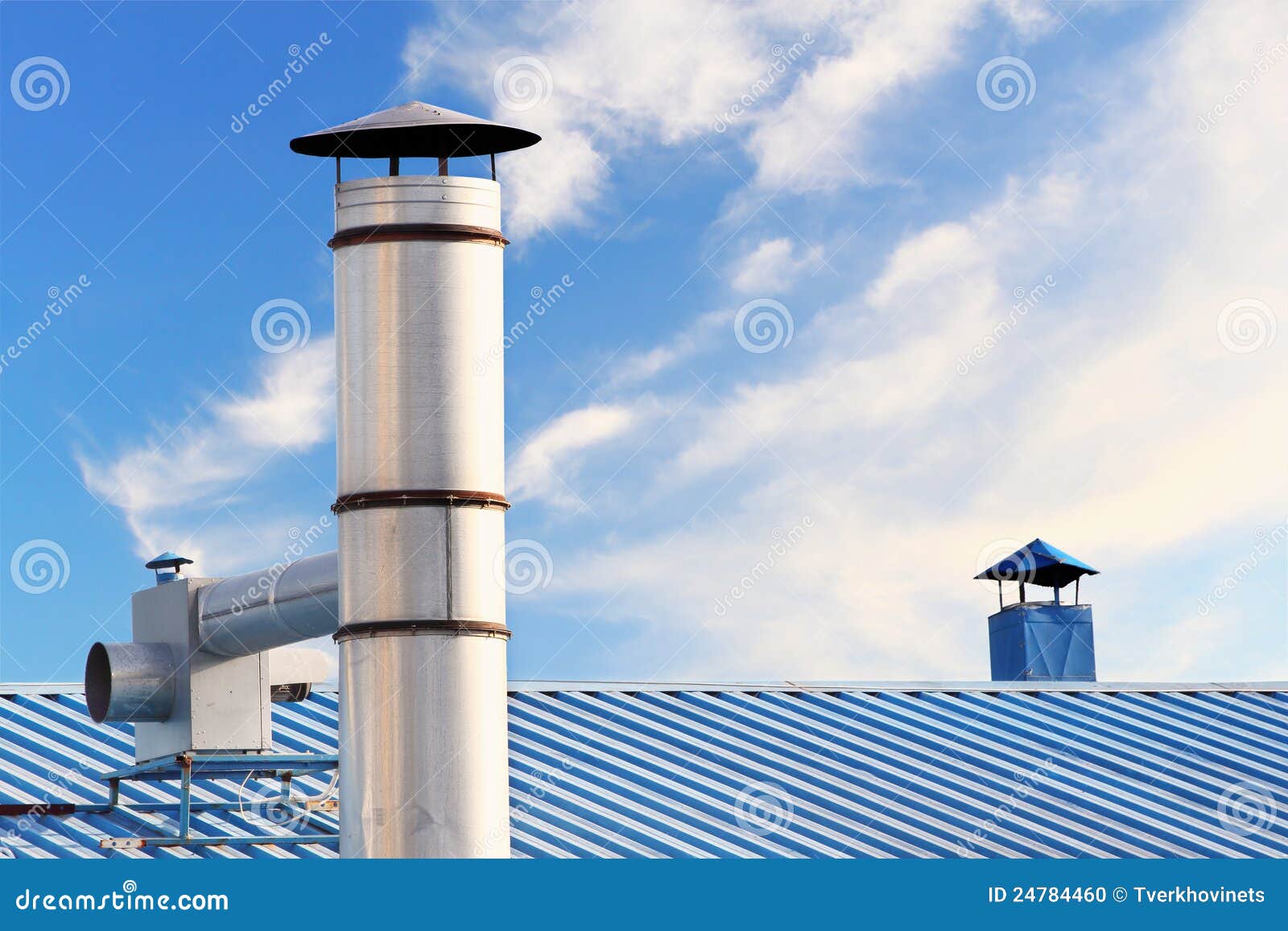 Chimeneas de cocina foto de archivo. Imagen de nube, azul - 24784460, image size:1600x1157