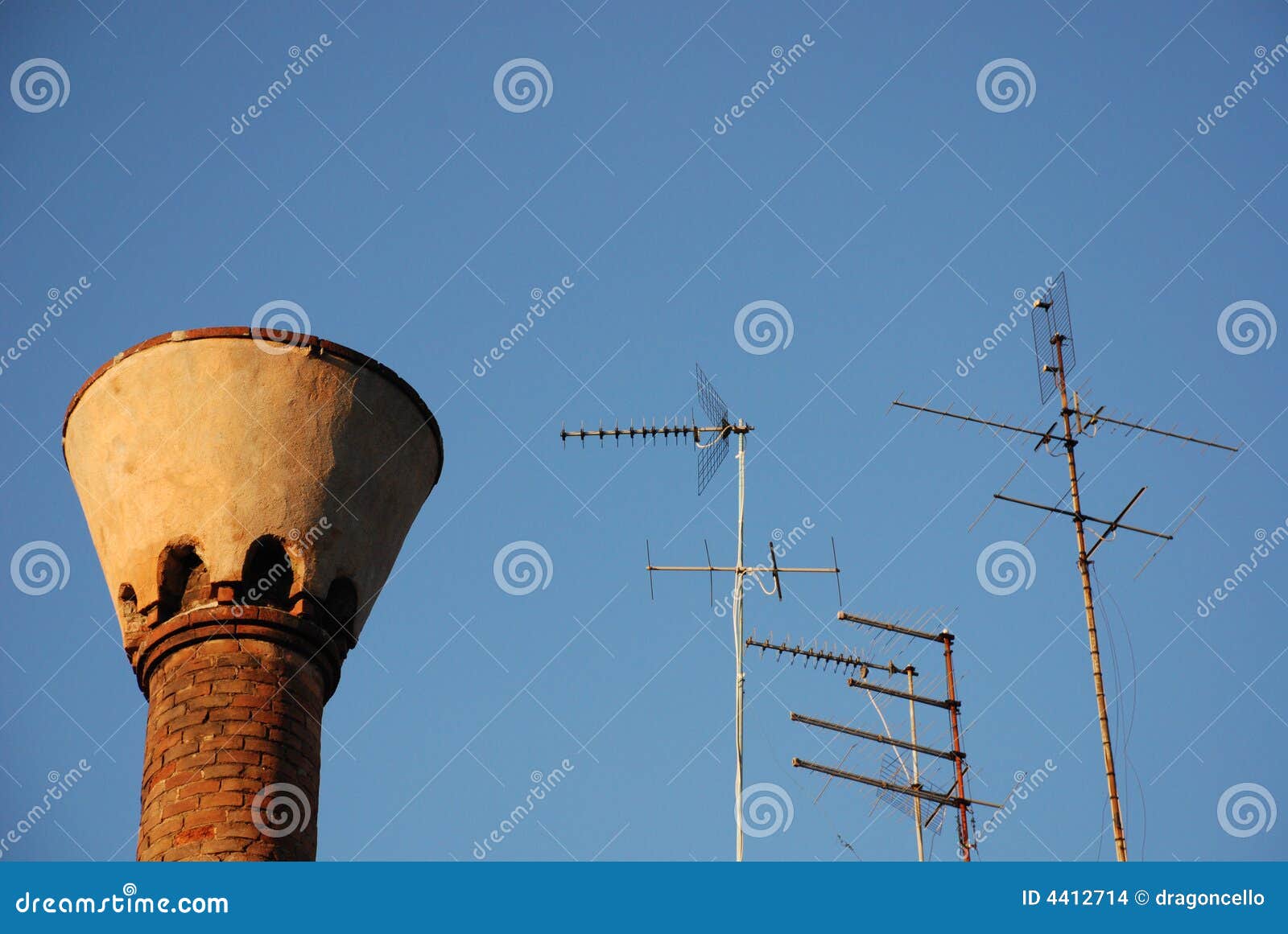 chimney with aerials