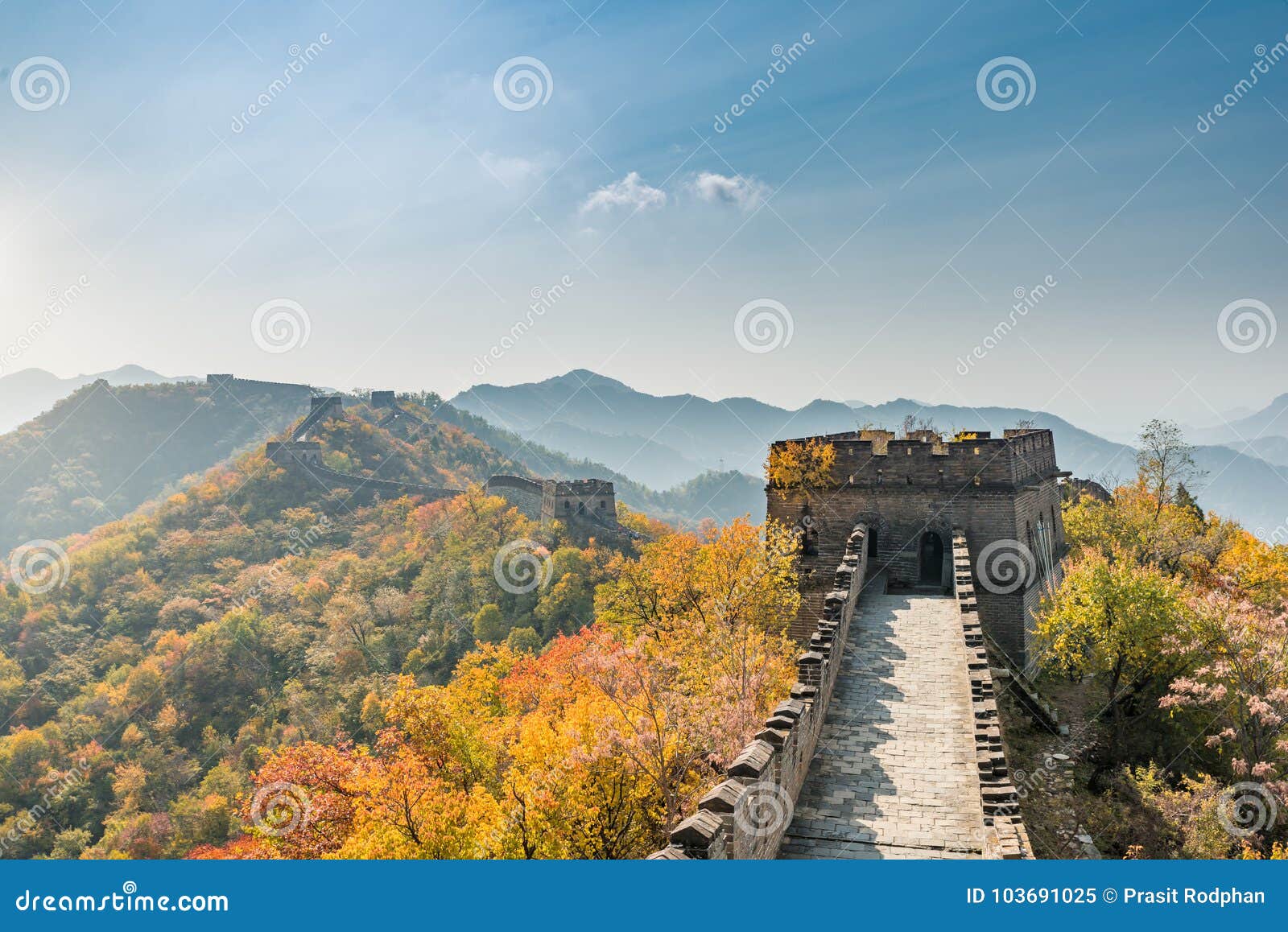 231 fotos de stock e banco de imagens de Chinese Wall Hanging - Getty Images