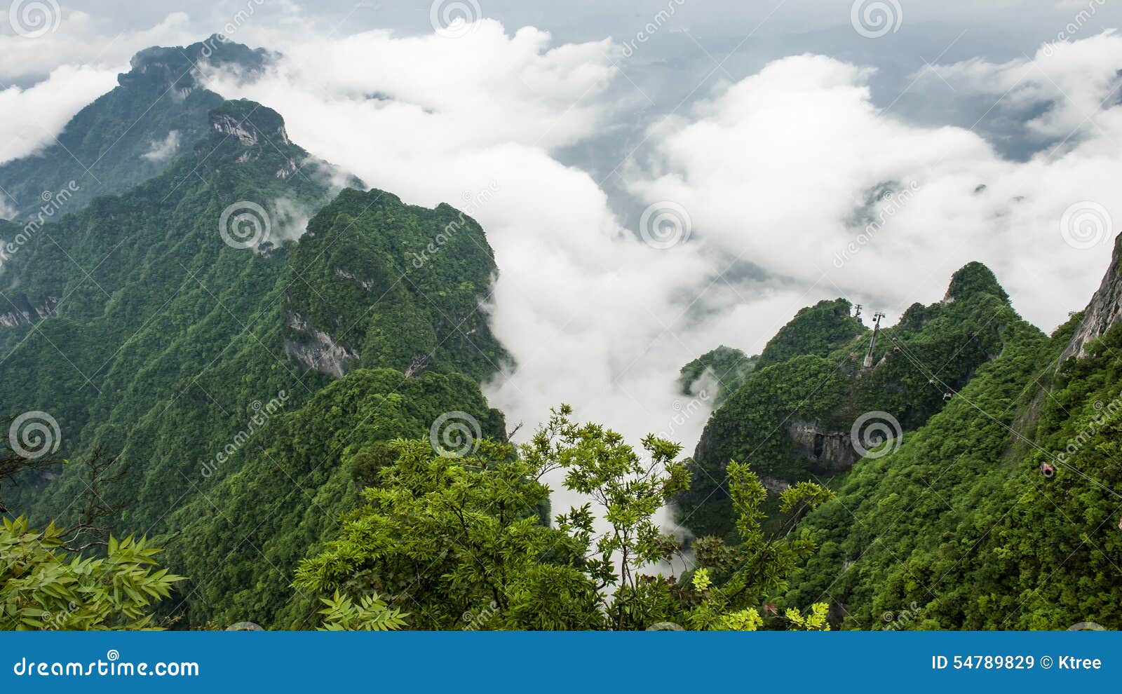 China Mountain At Zhang Jie Jia Stock Image - Image Of Nature, Natural ...