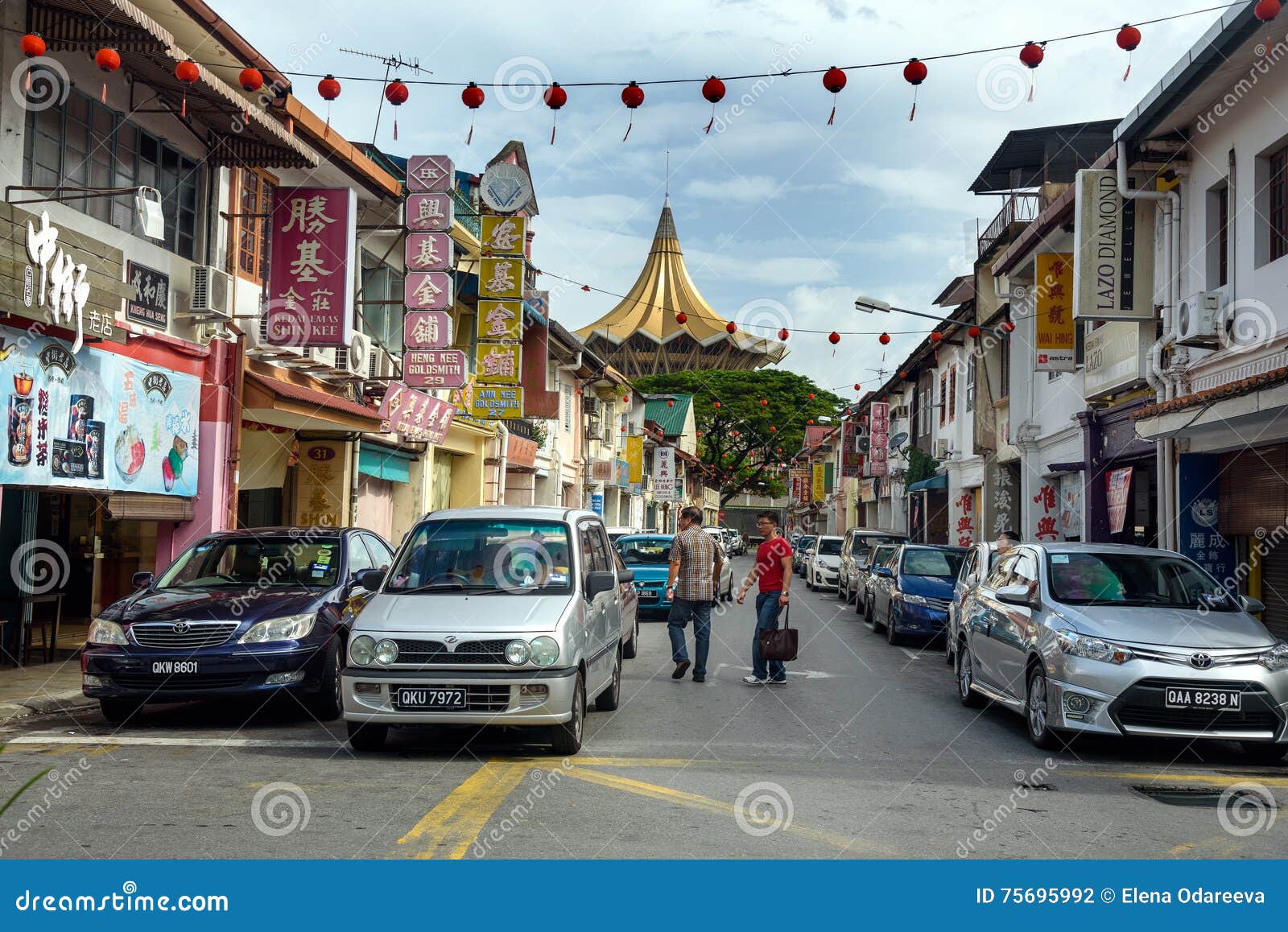 China Street in Kuching editorial photography. Image of culture - 75695992