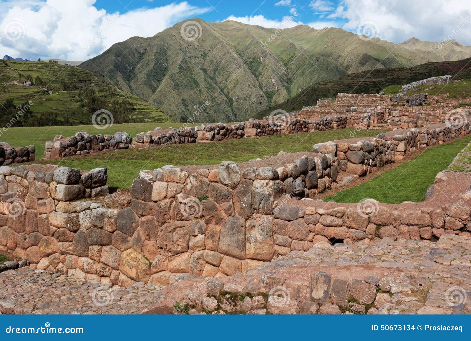 Chinchero ruins in Peru stock photo. Image of grass, valley 50673134
