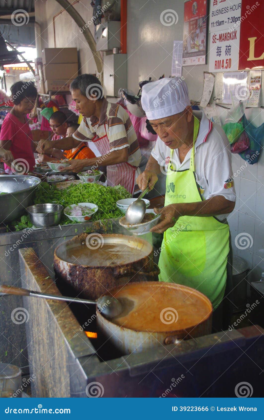 Chinese Cook Editorial Photo - Image: 39223666