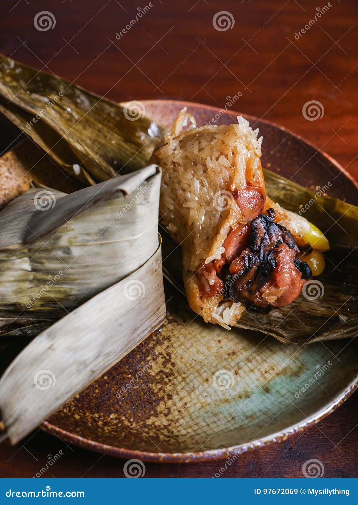 Chinese Leaf-wrapped Sticky Rice Zongzi Stock Image - Image of leaves ...