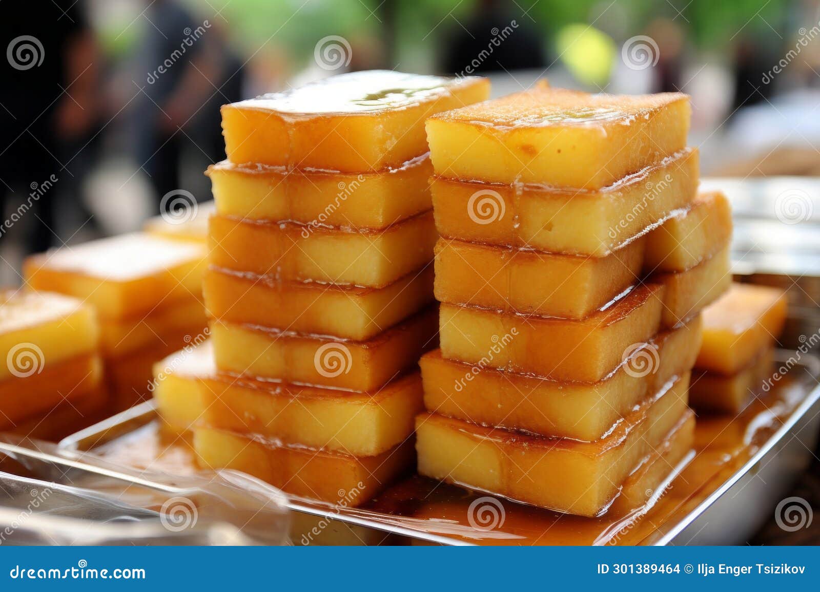 significance of chinese new year food