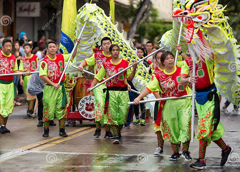 Chinese New Year Parade editorial photography. Image of honolulu 88041602