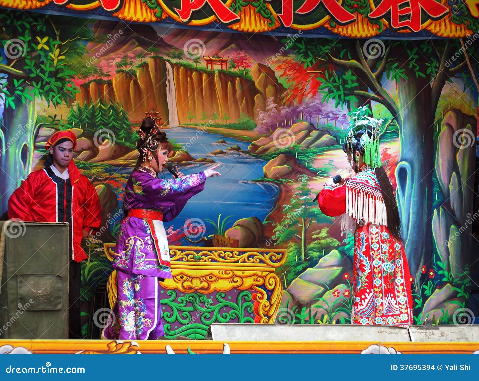 Chinese Opera Performance editorial stock image. Image of chinese