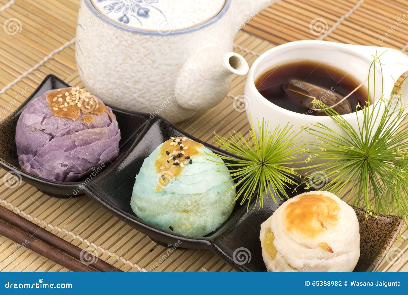 Chinese Pastry and Chinese Tea. Stock Photo Image of gift, party