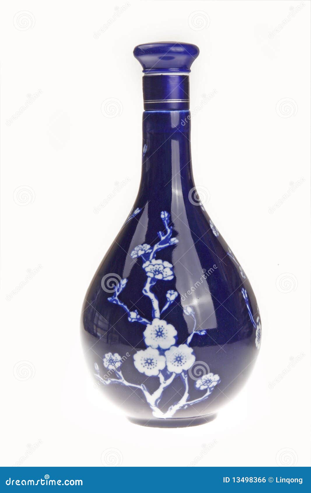 Chinese porcelain bottle stock photo. Image of drink 13498366