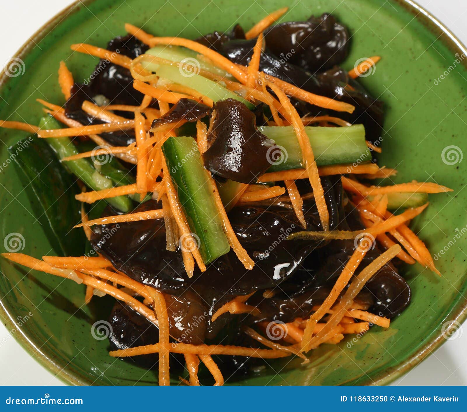 Китайская кухня древесных грибов