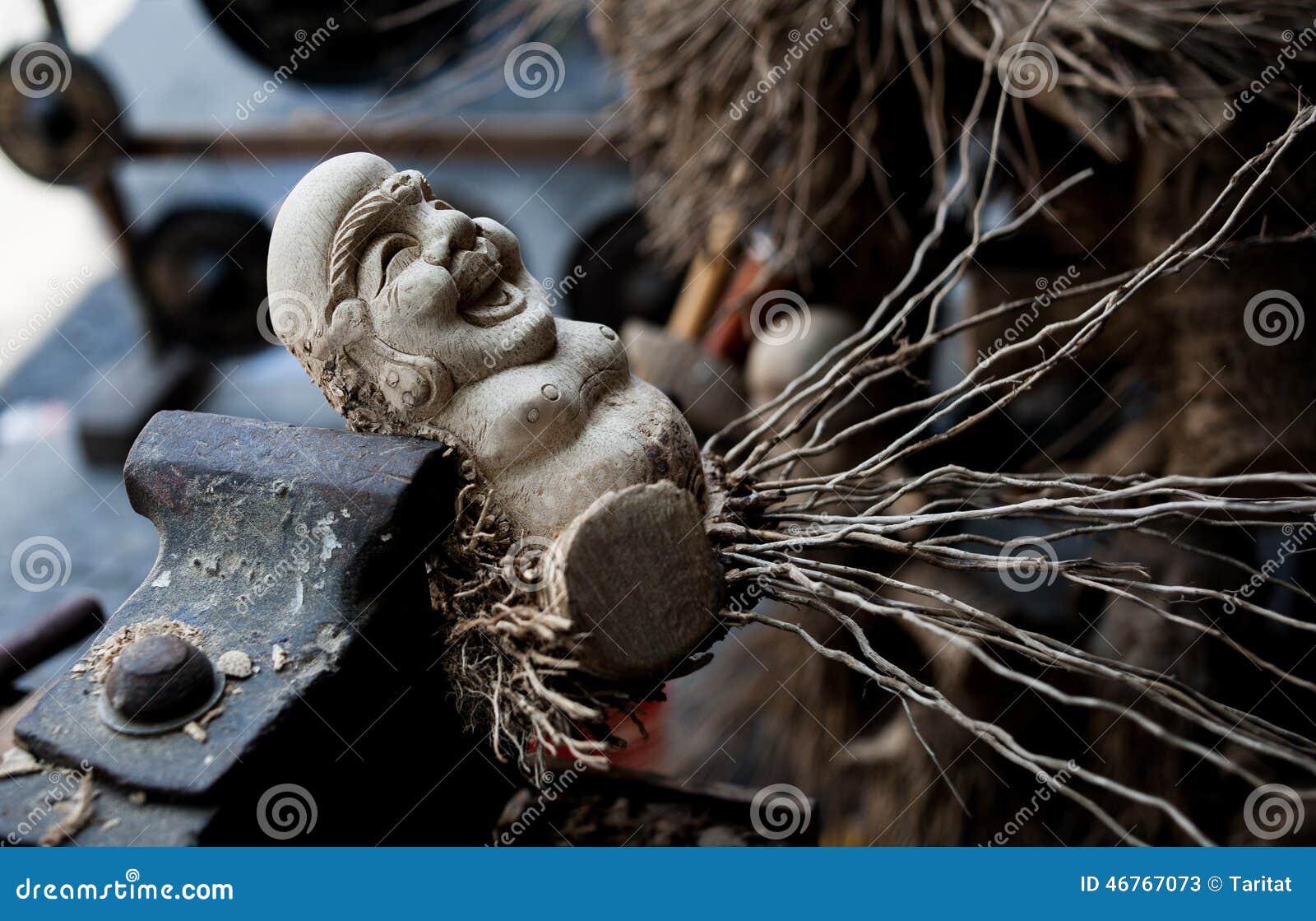 Chinese sculpting stock image. Image of carpentry, root 46767073