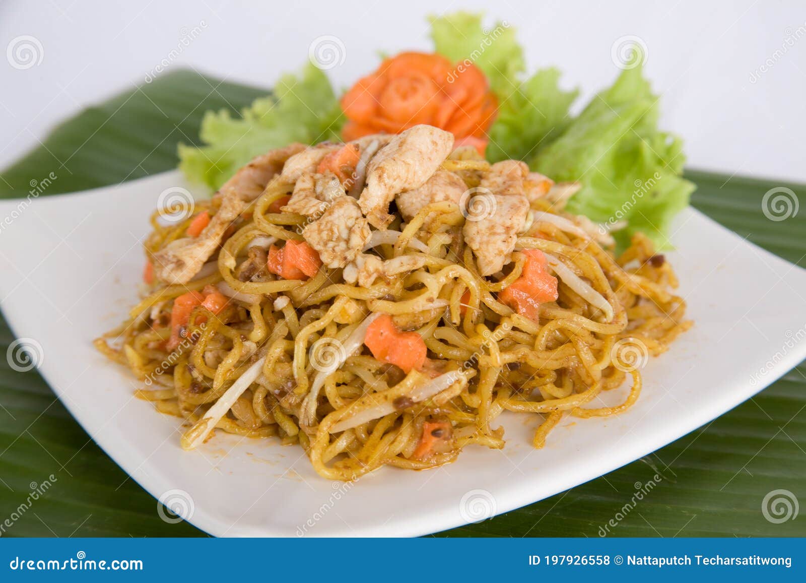 Chinese Stir Fried Noodles with Chicken Stock Photo - Image of noodles