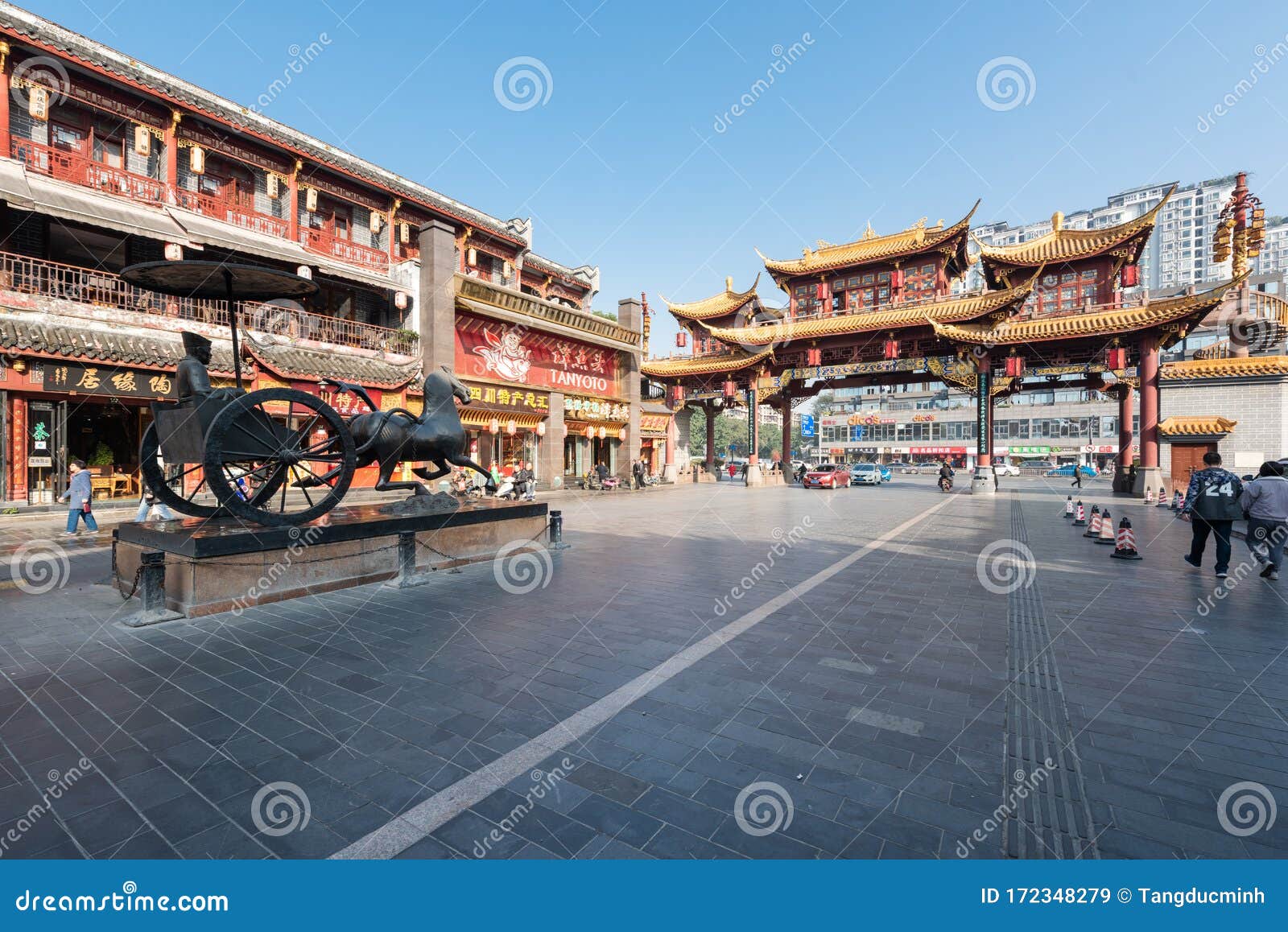 Chinese Temple Gate editorial stock image. Image of traditional - 172348279