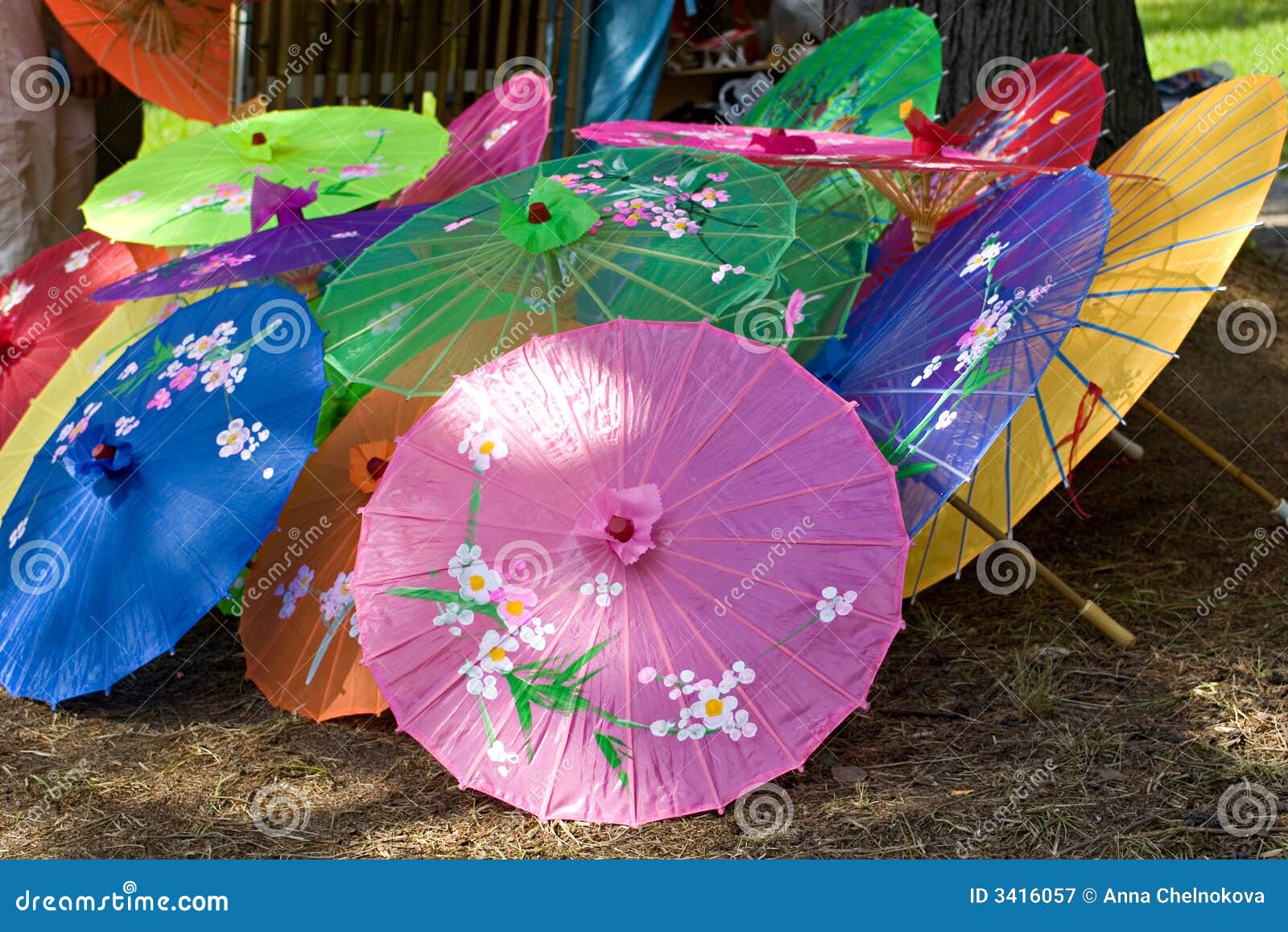 Chinesische Sonnenschirme. stockbild. Bild von reis, sonnenschein 3416057