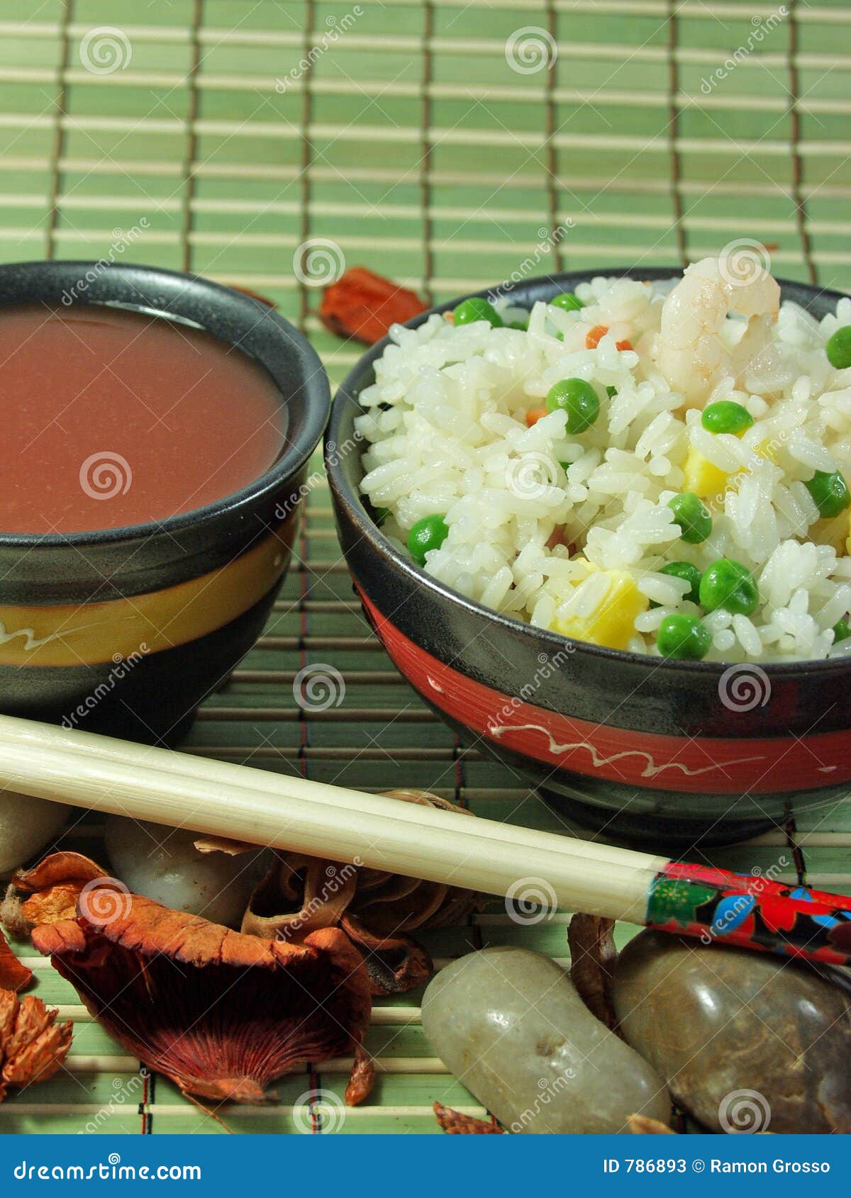 Chinesischer Gebratener Reis Stockbild - Bild von löffel, rezept: 786893