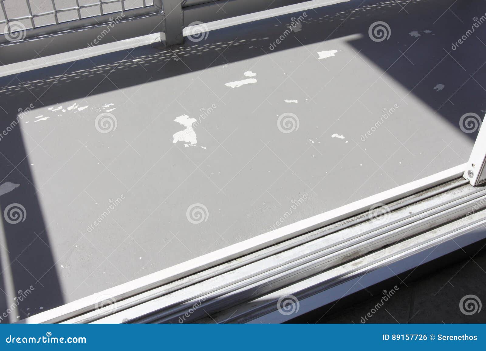 chipped outdoor cement deck