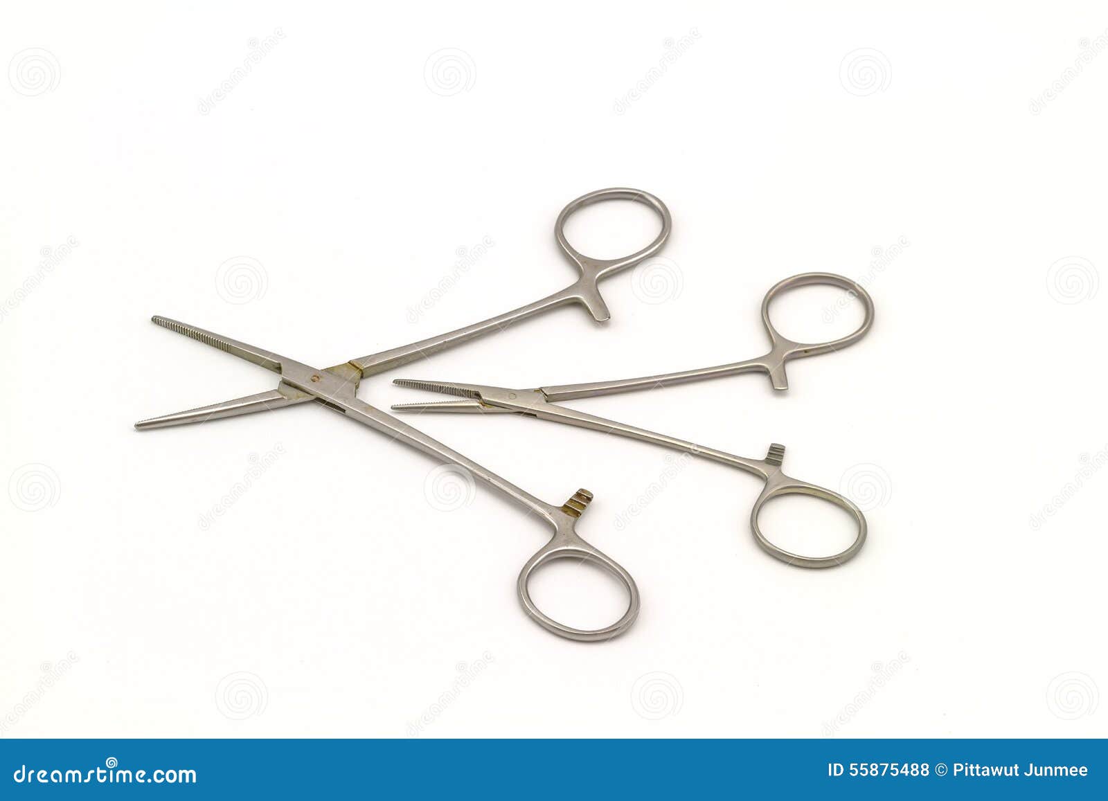 Chirurgisches Instrument (hemostat Oder Arterienklammer) Auf Weißem