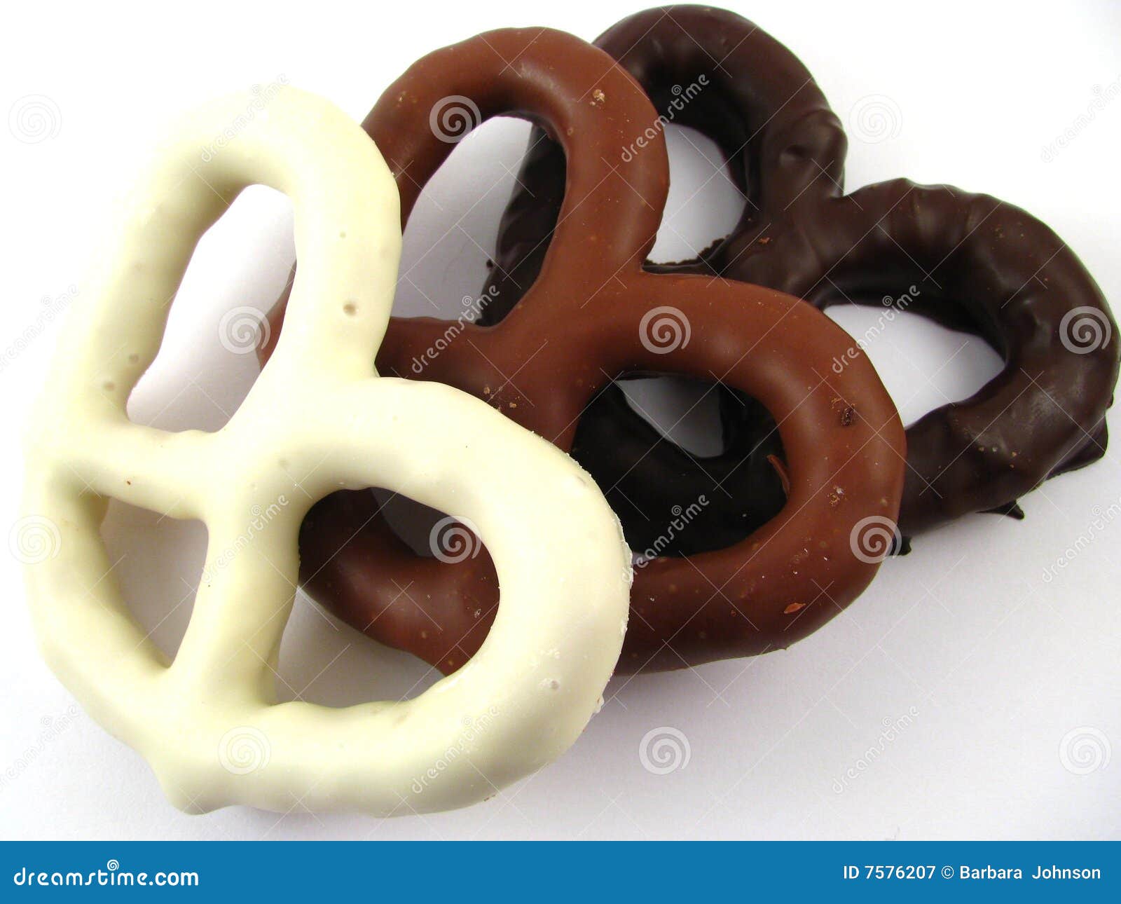 Chocolade Behandelde Pretzels Stock Afbeelding Afbeelding Bestaande Uit Melk Voedsel 7576207