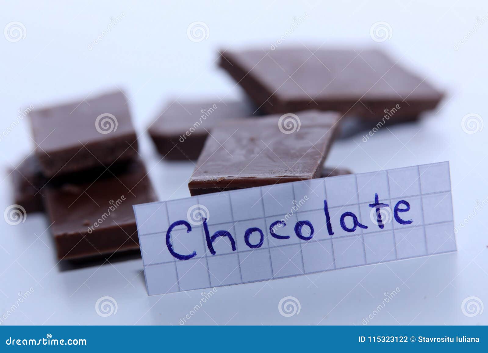 Как будет по английски шоколад. Шоколадки по английский. Как пишется по английски шоколад. Как по английски ШИКОЛАД. Иностранные слова шоколад.