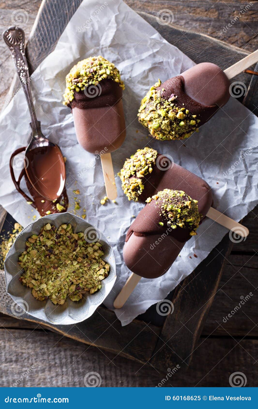 chocolate pops with pistachios