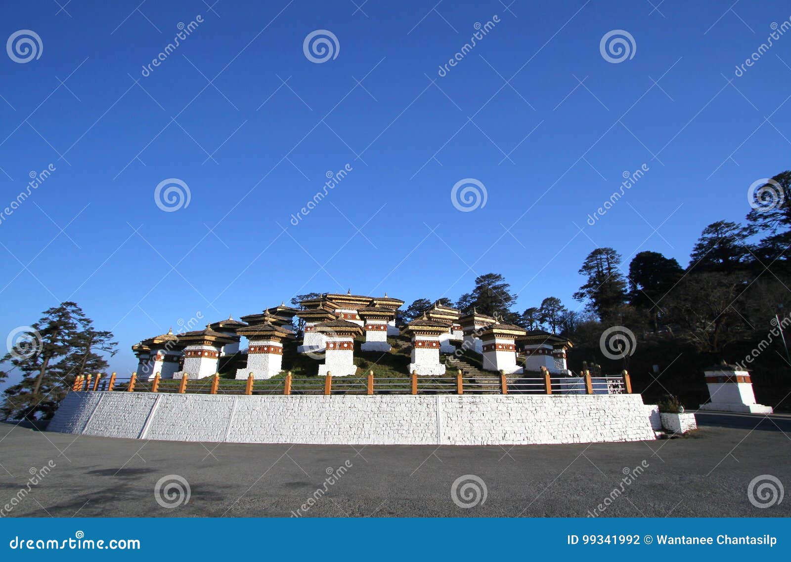 the 108 chortens stupas is the memorial in honour of the bhuta