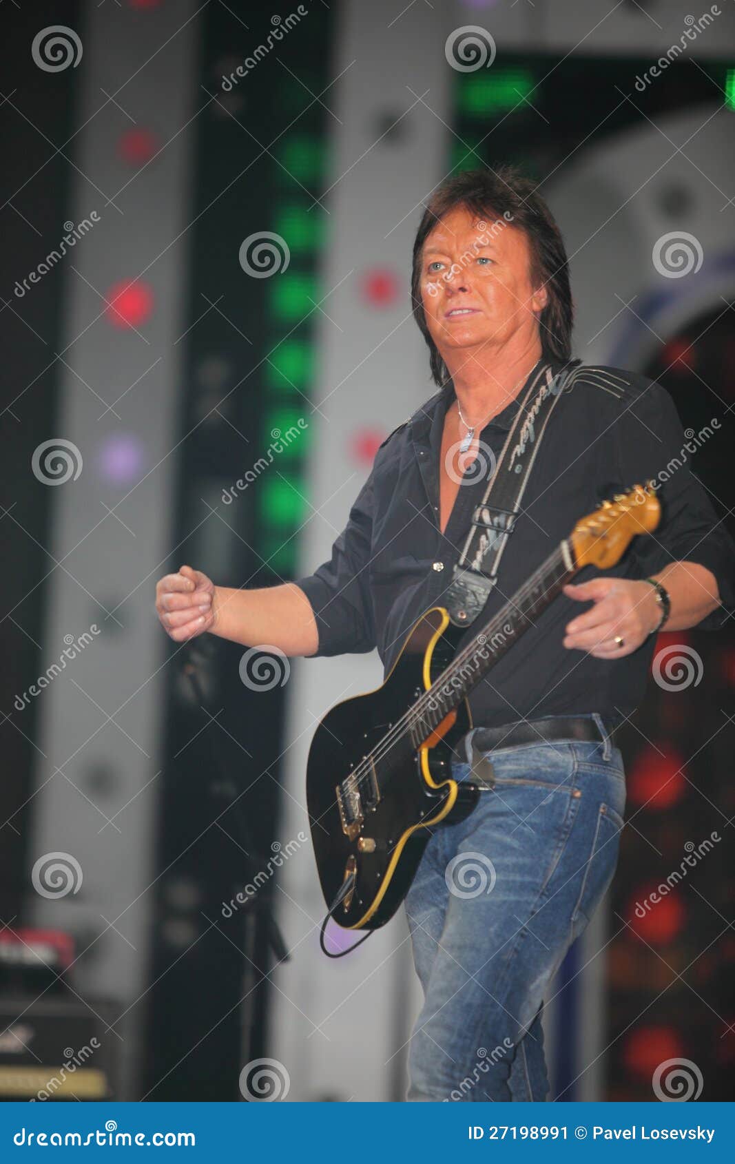 Chris Norman Sings on Scene Editorial Photo - Image of moscow
