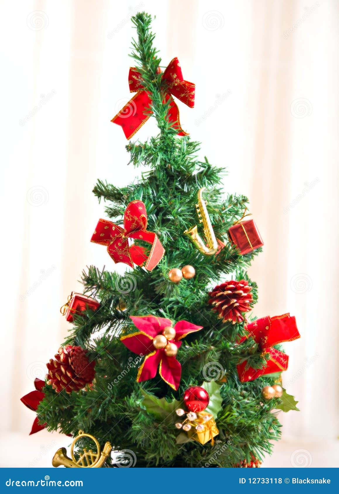 chrismas tree winter decoration