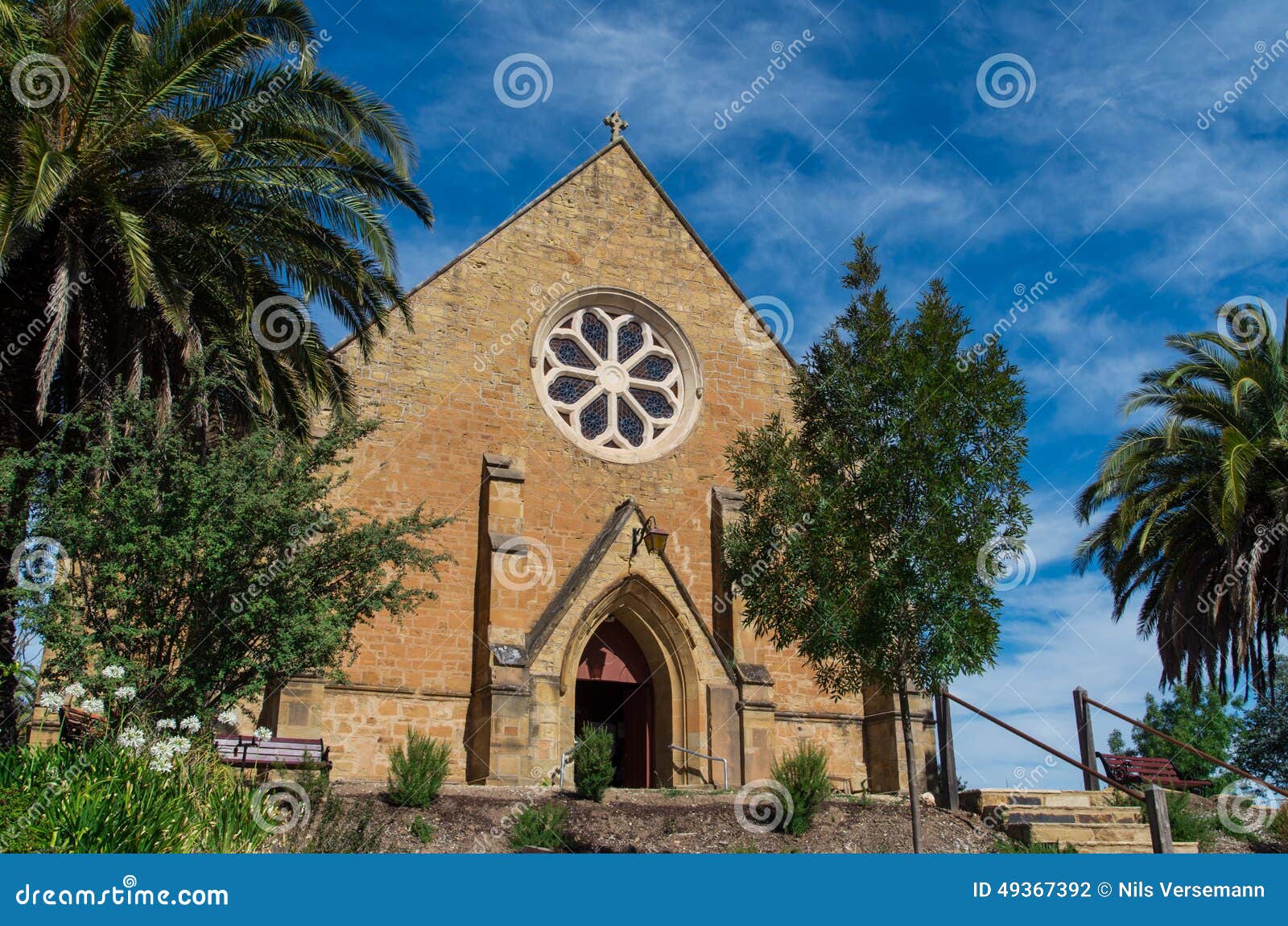 christ church anglican church in castlemaine