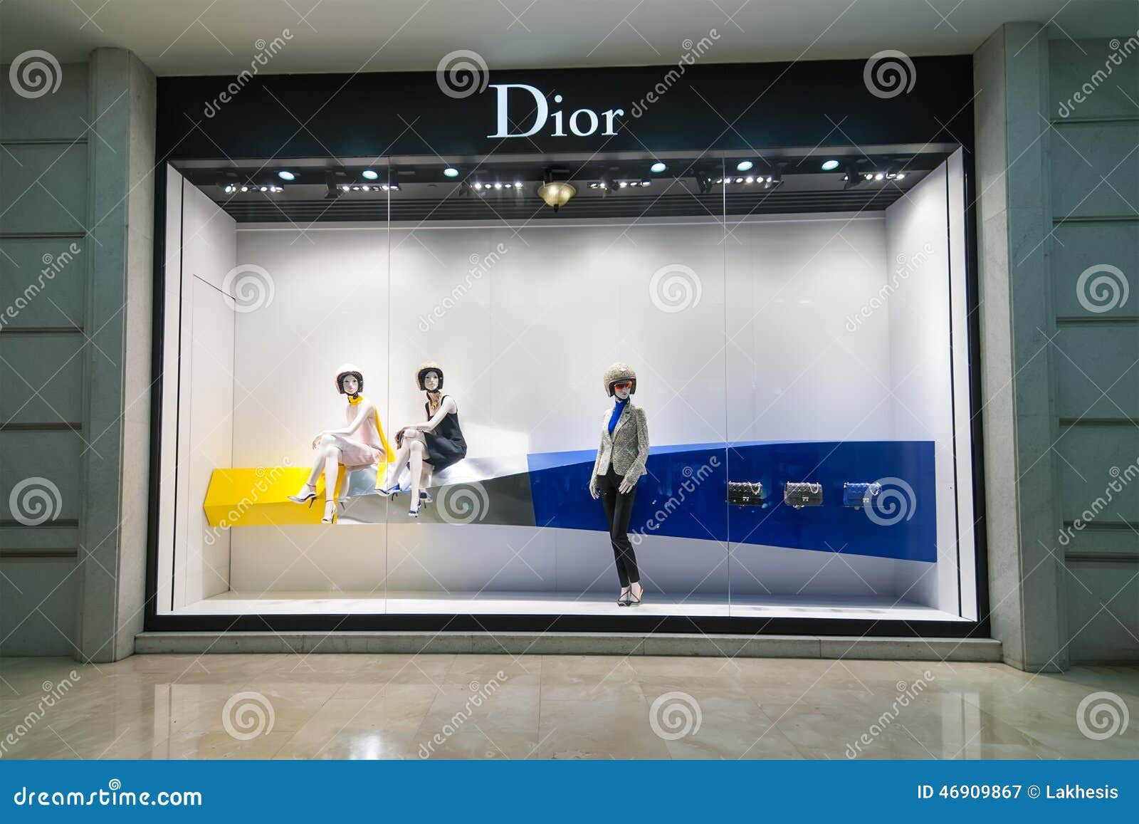 Thăm quan boutique Dior mới nhất tại Hà Nội qua ảnh  Tập đoàn dệt may Việt  Nam