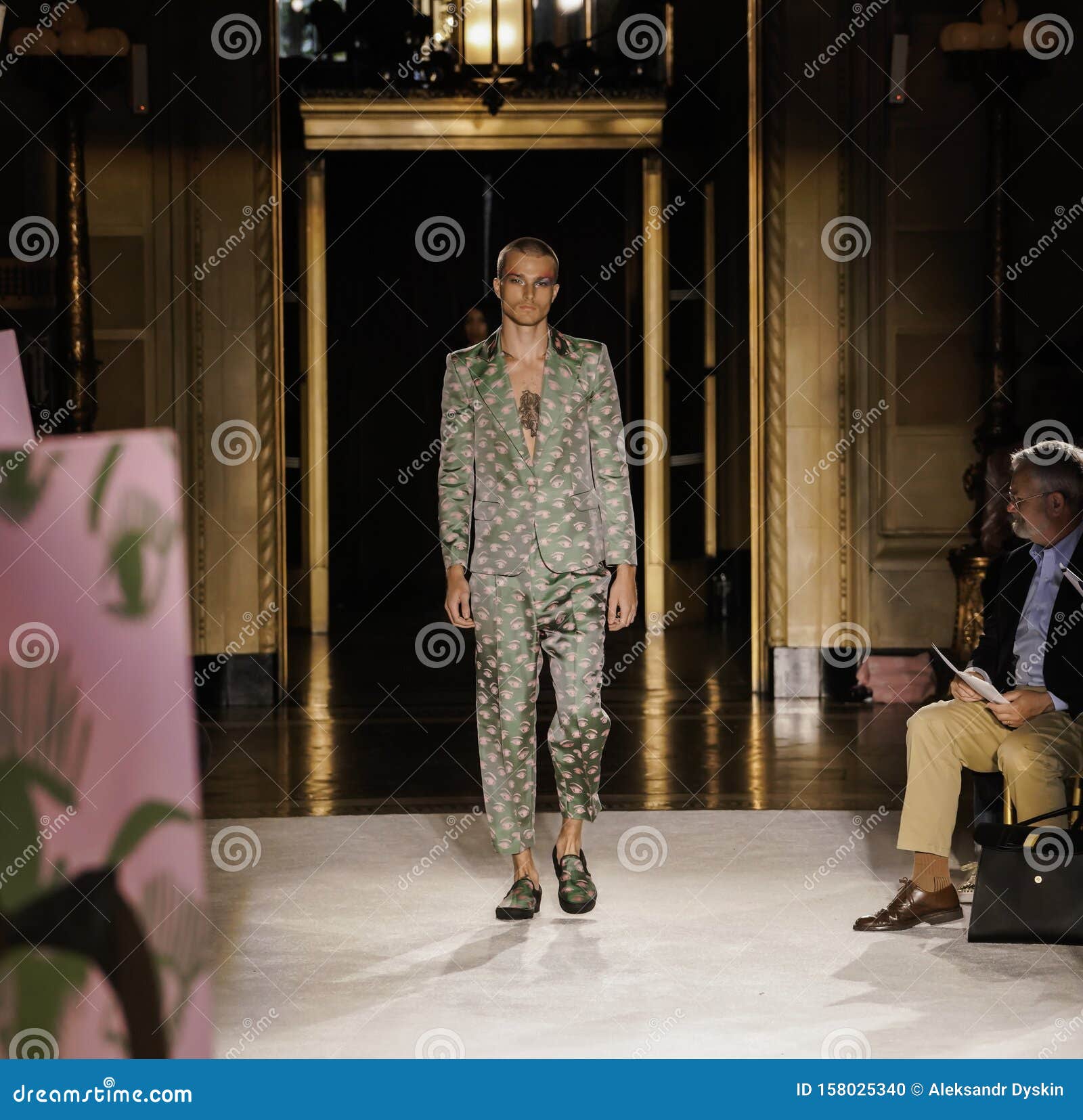 Christian Siriano SS20 Runway Show Spring Summer Collection 2020 ...