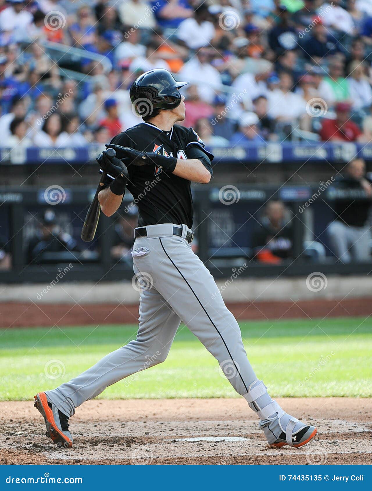 Christian Yelich editorial image. Image of jersey, game - 74435135