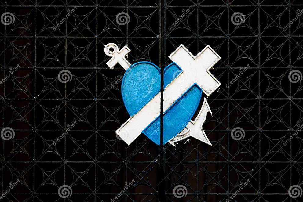 Christliches Symbol Mit Herz, Kreuz Und Anker Stockbild Bild von