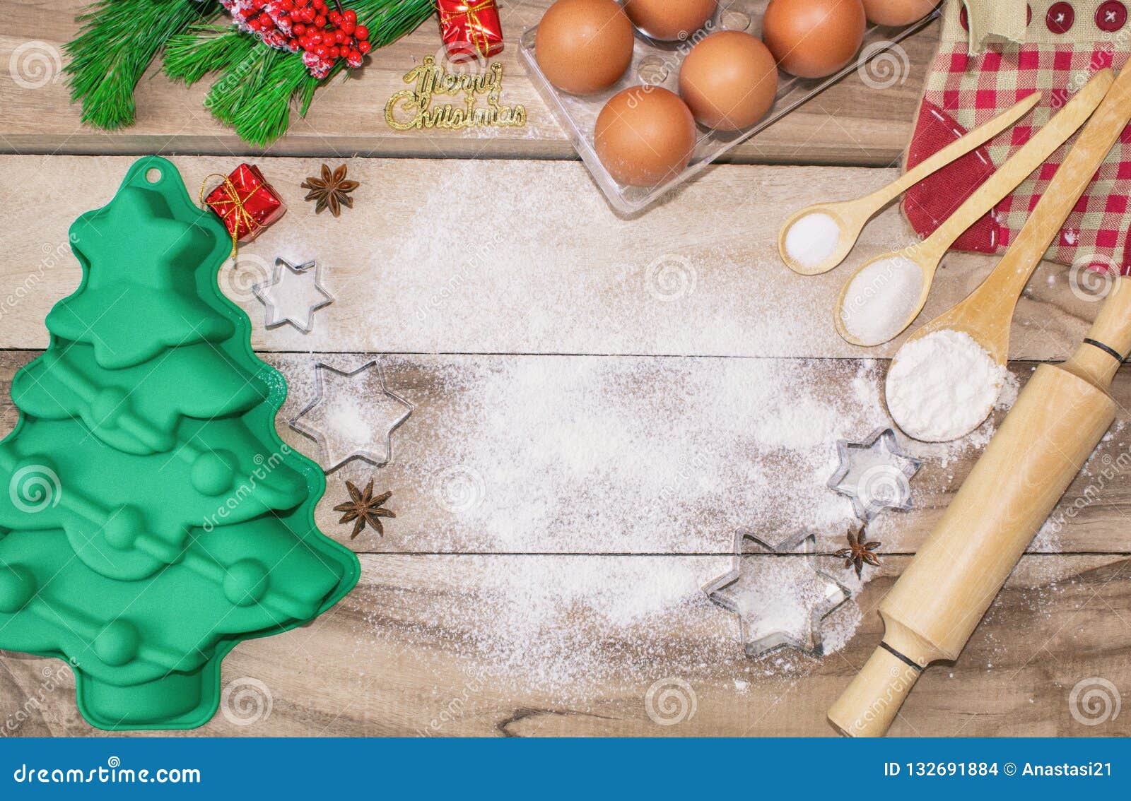 https://thumbs.dreamstime.com/z/christmas-baking-cake-background-ingredients-tools-baking-flour-eggs-silicone-molds-shape-christmas-tree-132691884.jpg