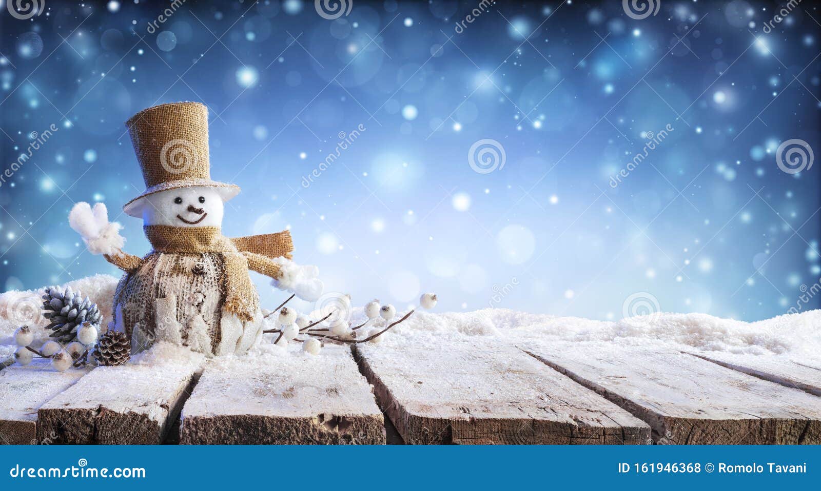 christmas card - winter incoming - snowman