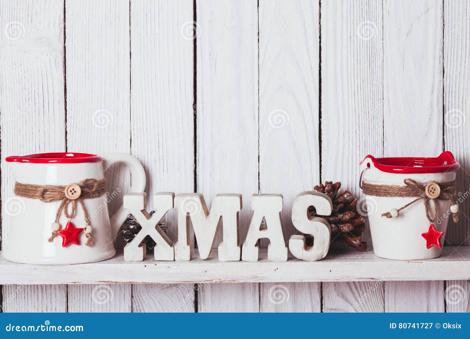 Christmas Decor on the Shelf Stock Image - Image of aged, gift: 80741727