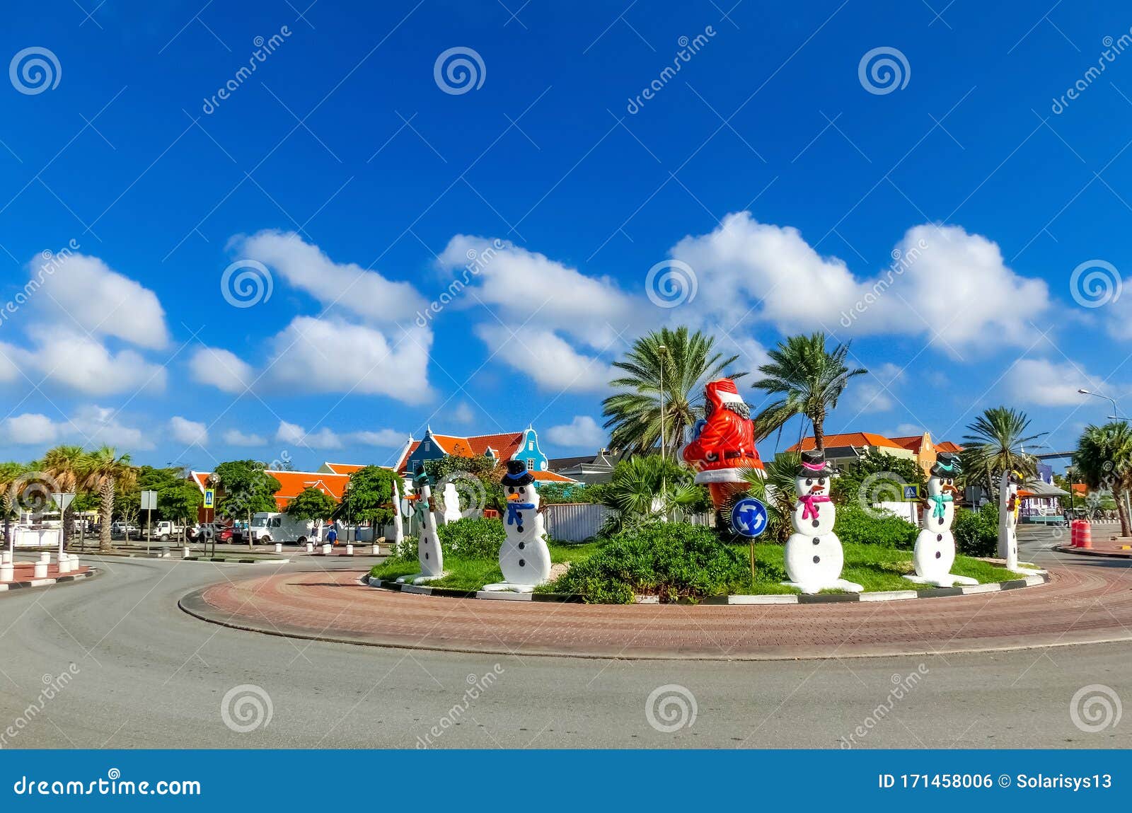 https://thumbs.dreamstime.com/z/christmas-decorations-willemstad-caribbean-island-curacao-view-around-171458006.jpg