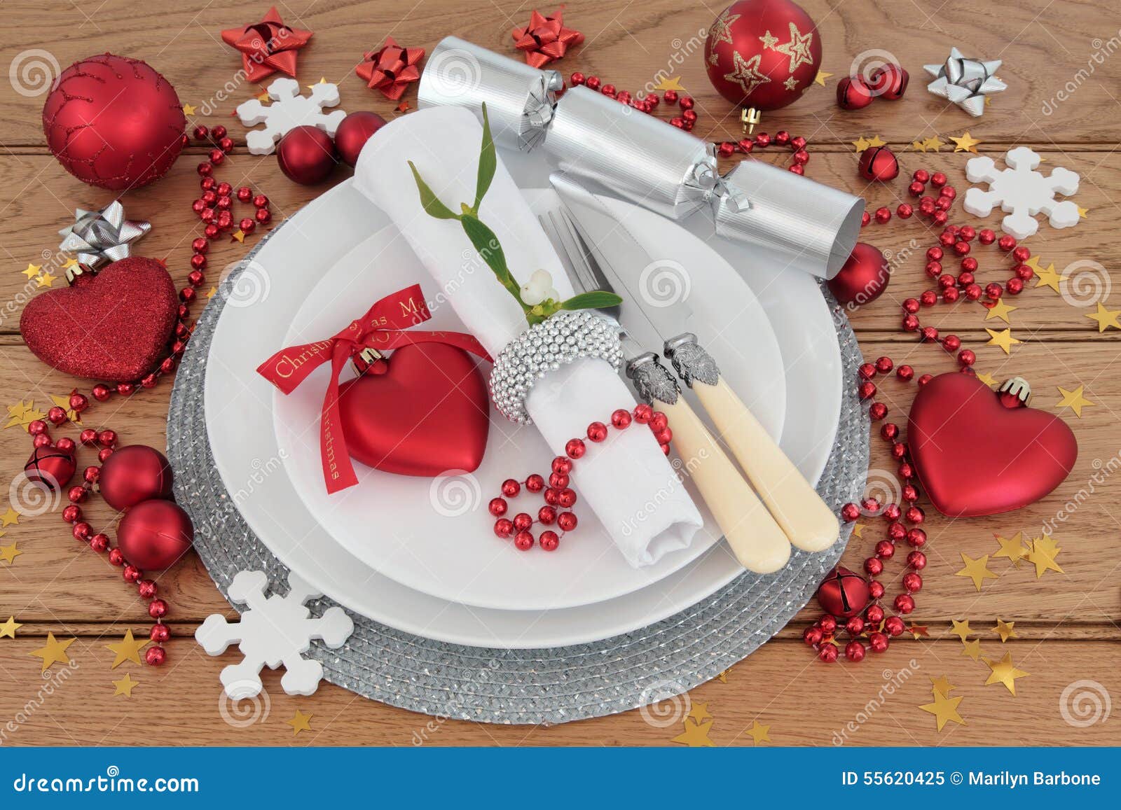 Christmas Dinner Place Setting Stock Image - Image of merry, knife