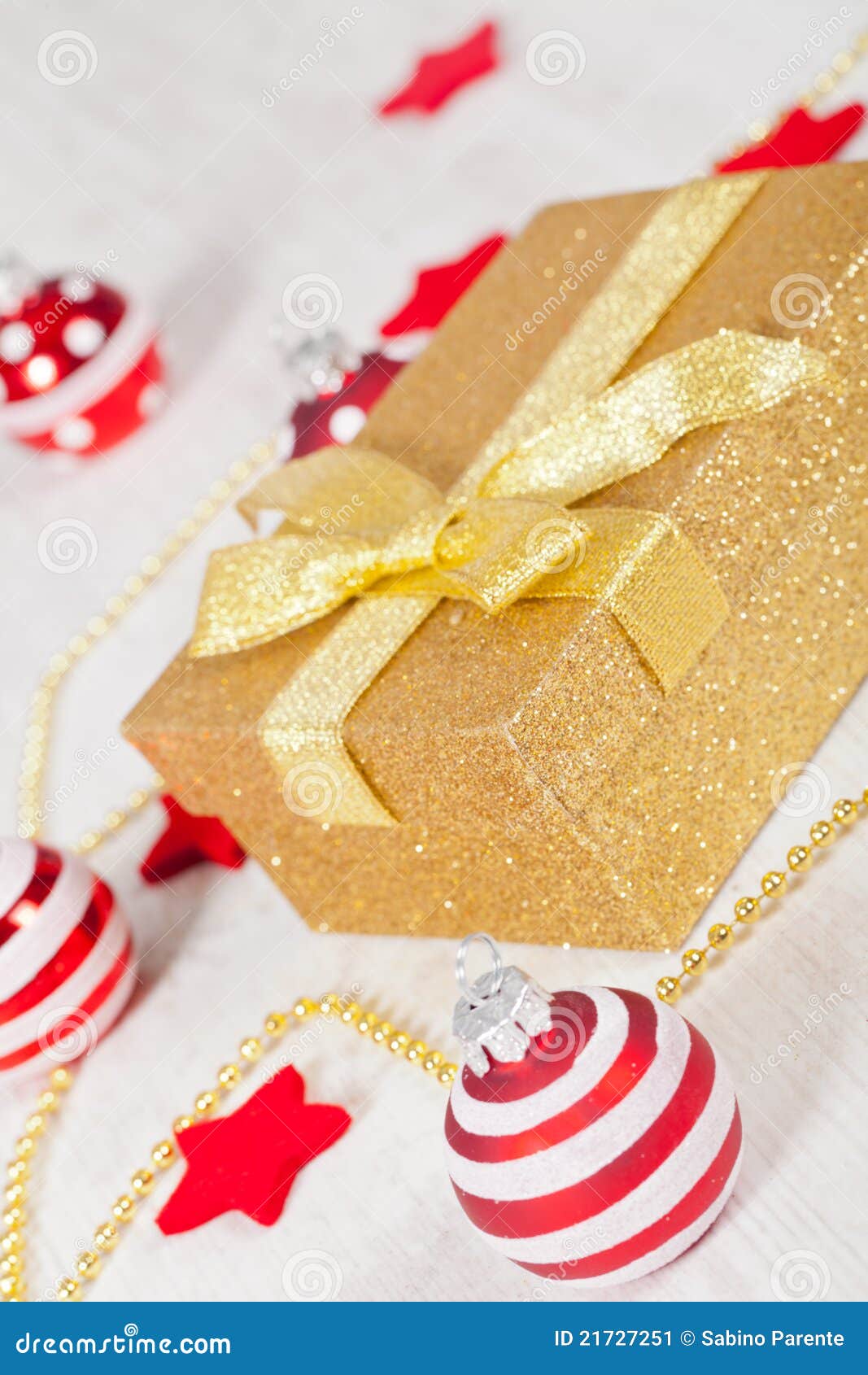 Christmas gift pack stock image. Image of ornament, gift 21727251
