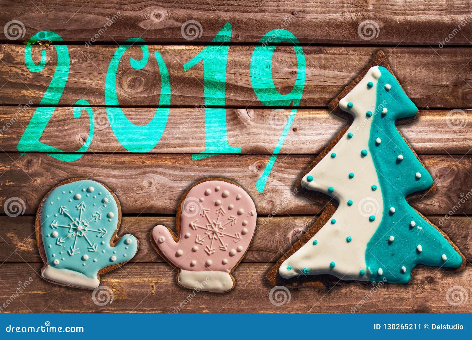 2019 Christmas Cookies 2019, Christmas Gingerbread Cookies On Wood Greeting Card Stock 2019 Christmas Cookies 2019, Christmas Gingerbread Cookies On Wood Greeting Card Stock