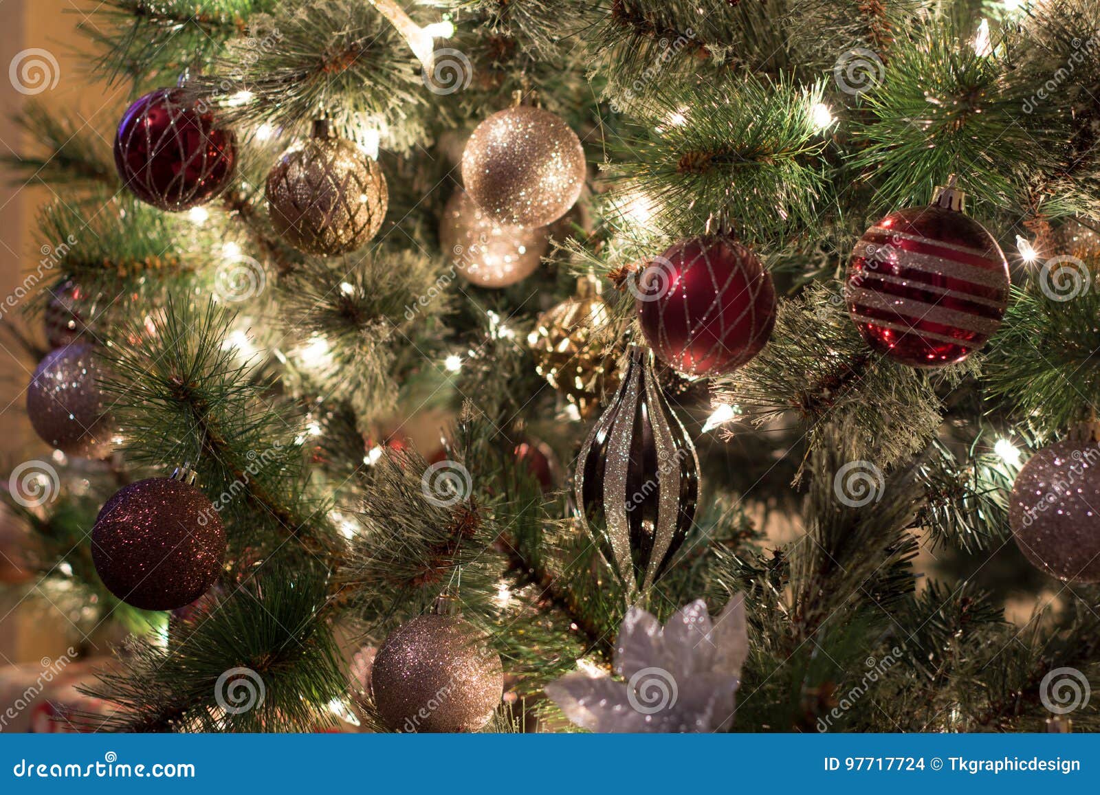 Christmas Holiday Background, Christmas Tree with Bubble Ornaments and ...