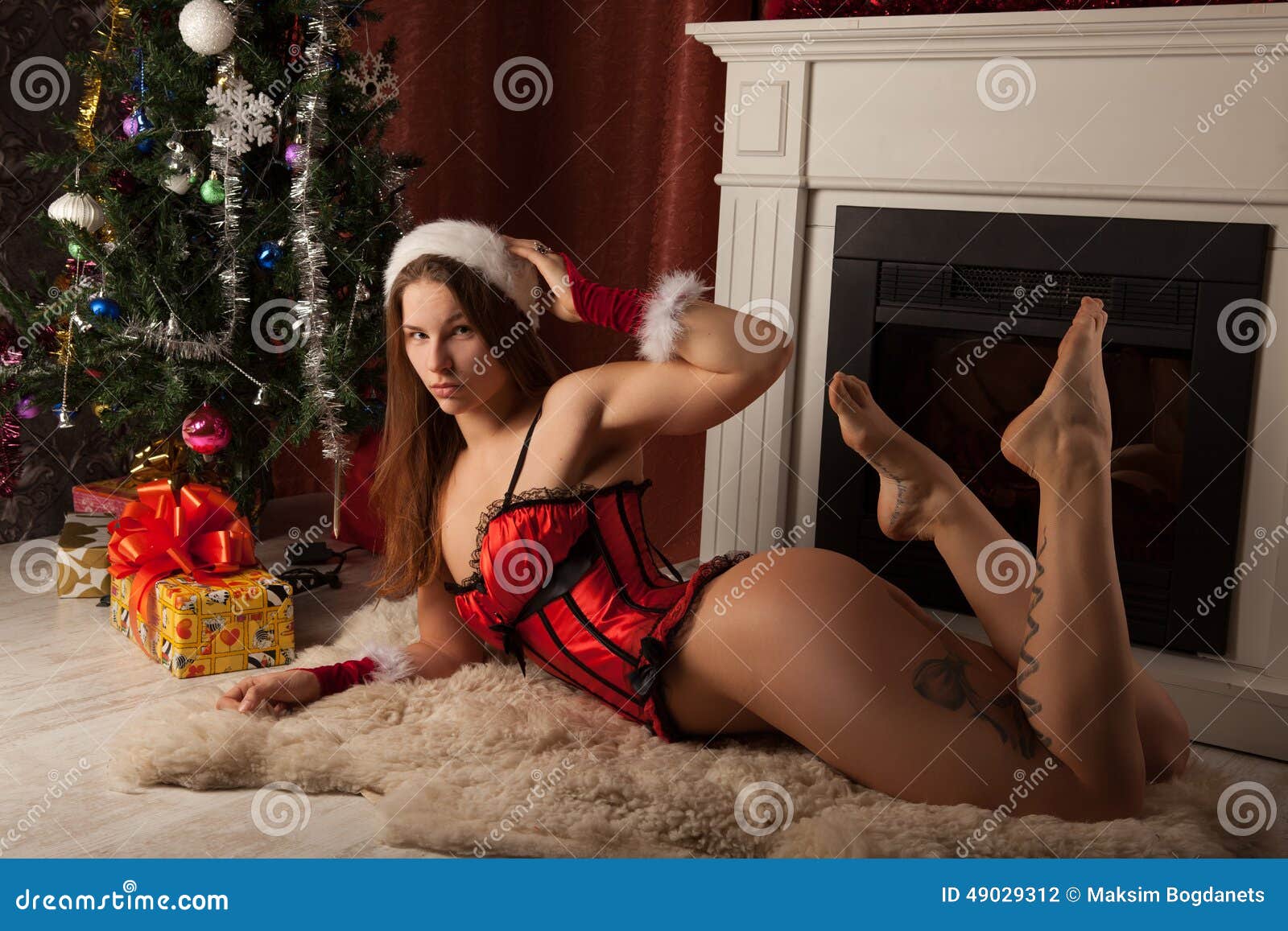 Nude Christmas Girls