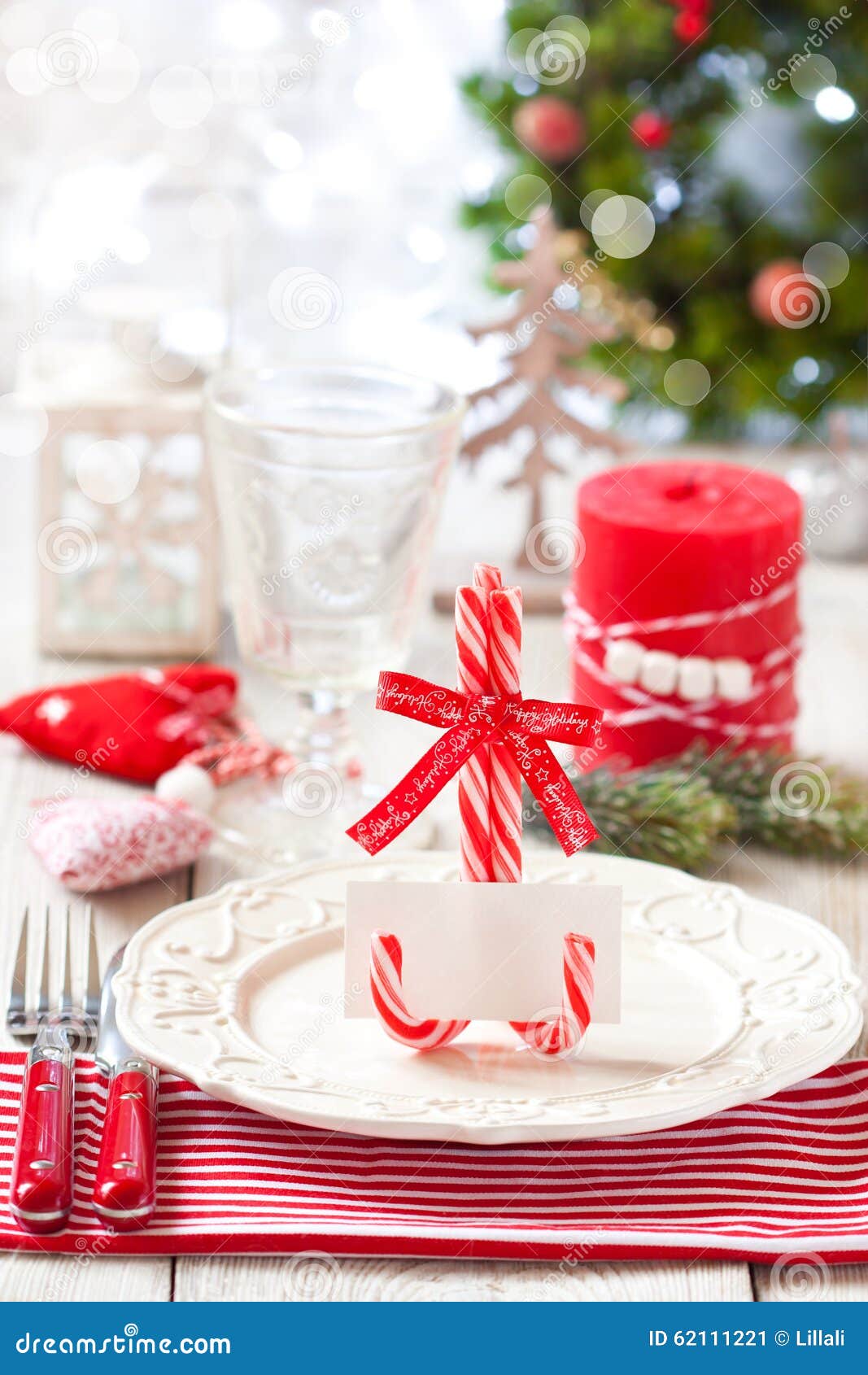 Christmas place setting. stock image. Image of napkin - 62111221