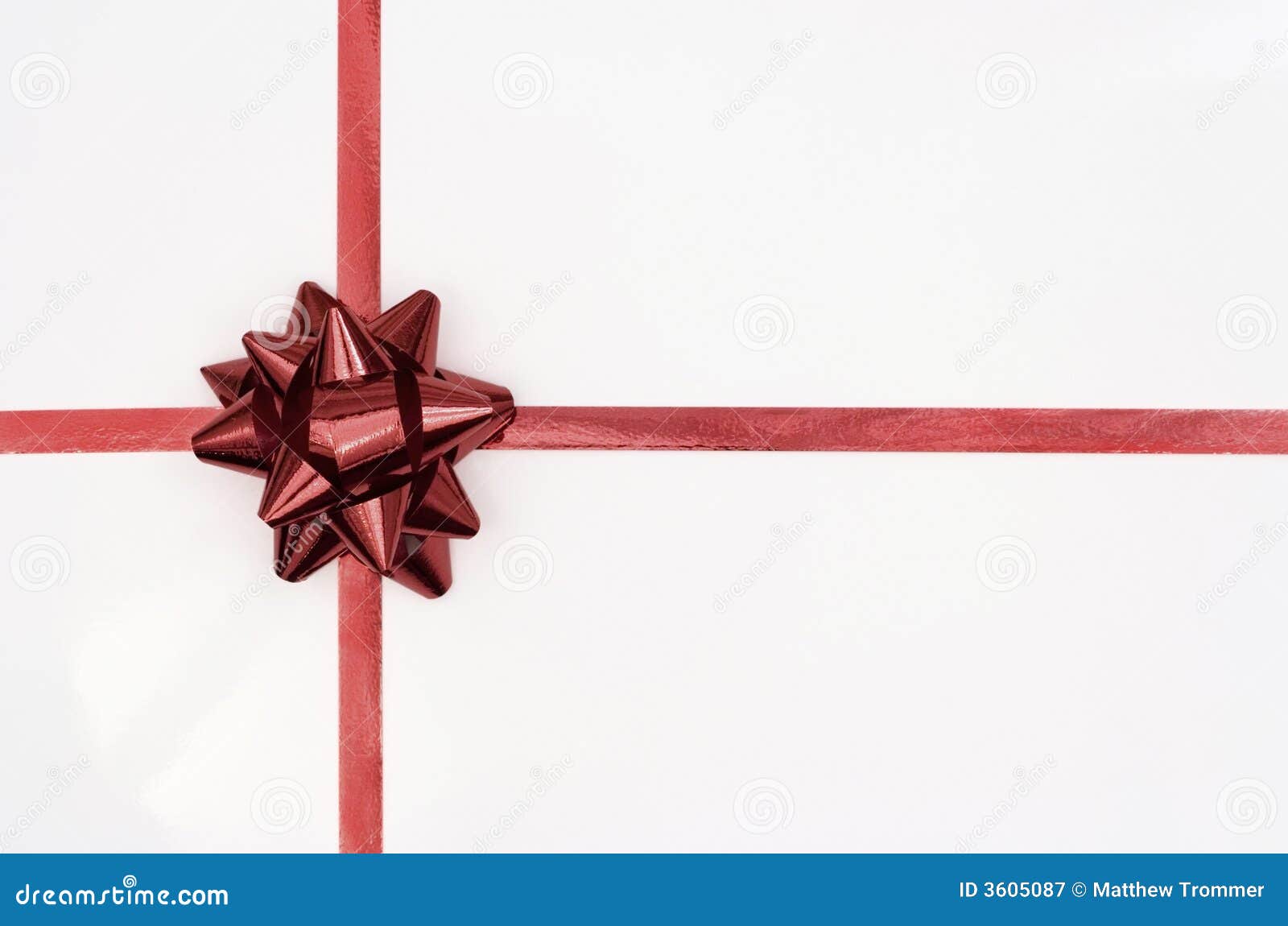 christmas present w red ribbon