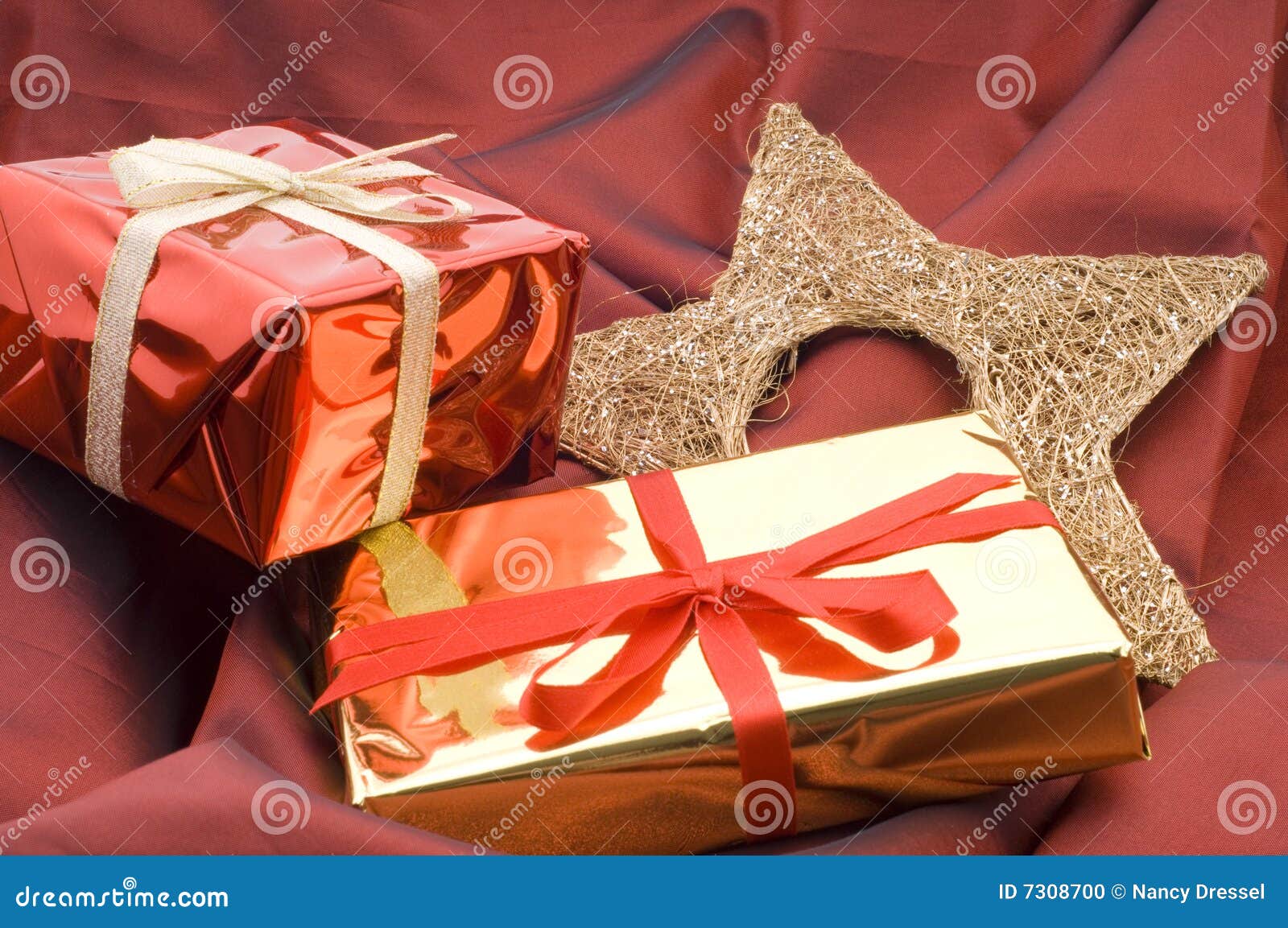 Christmas table decoration stock photo. Image of event  7308700