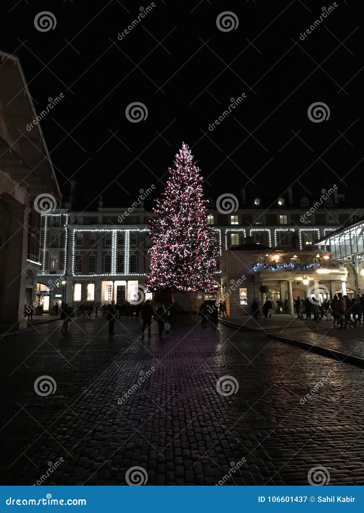 Christmas Tree editorial photography. Image of london 106601437