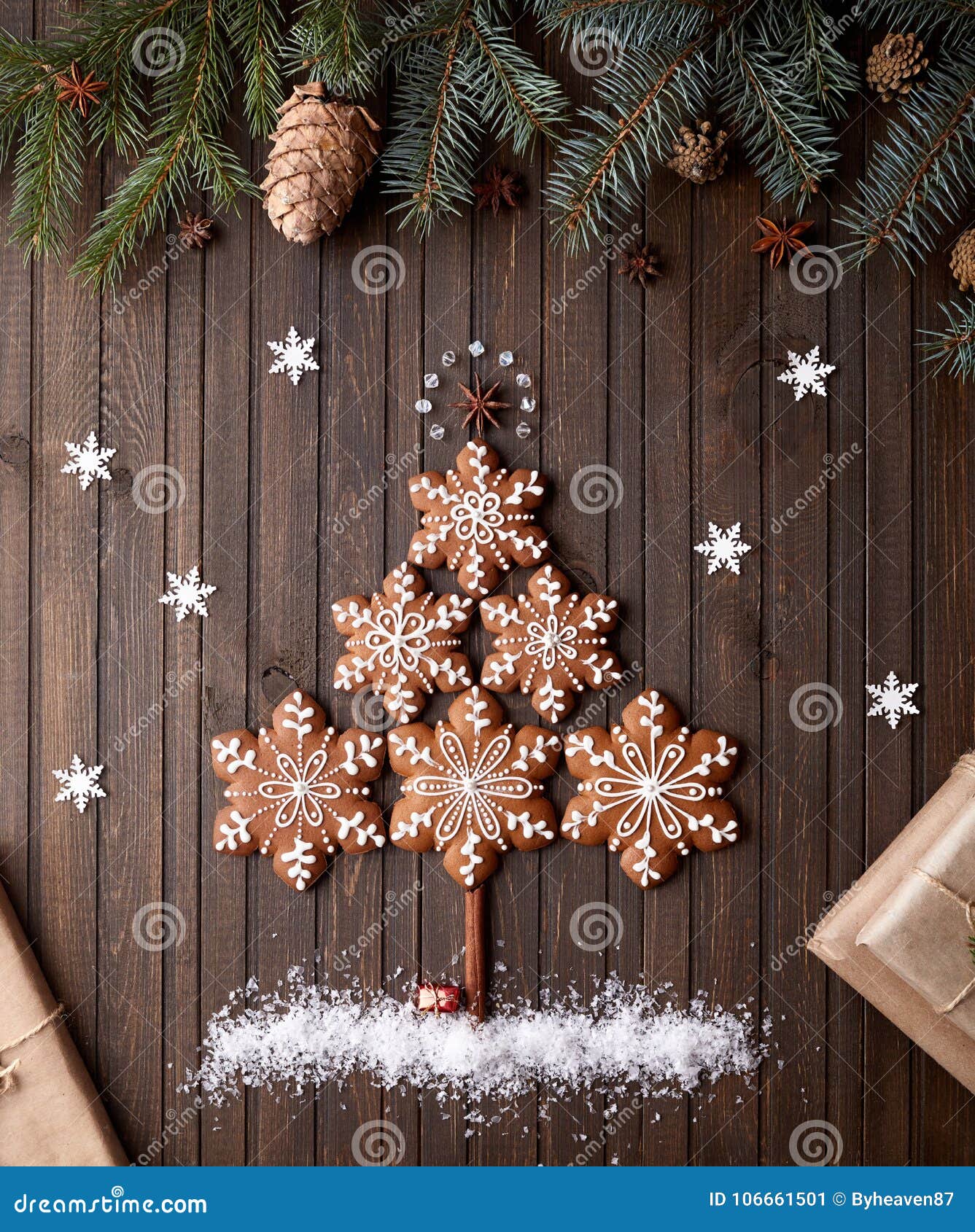 Christmas Tree from Gingerbread Stars Stock Image - Image of cone, gift ...