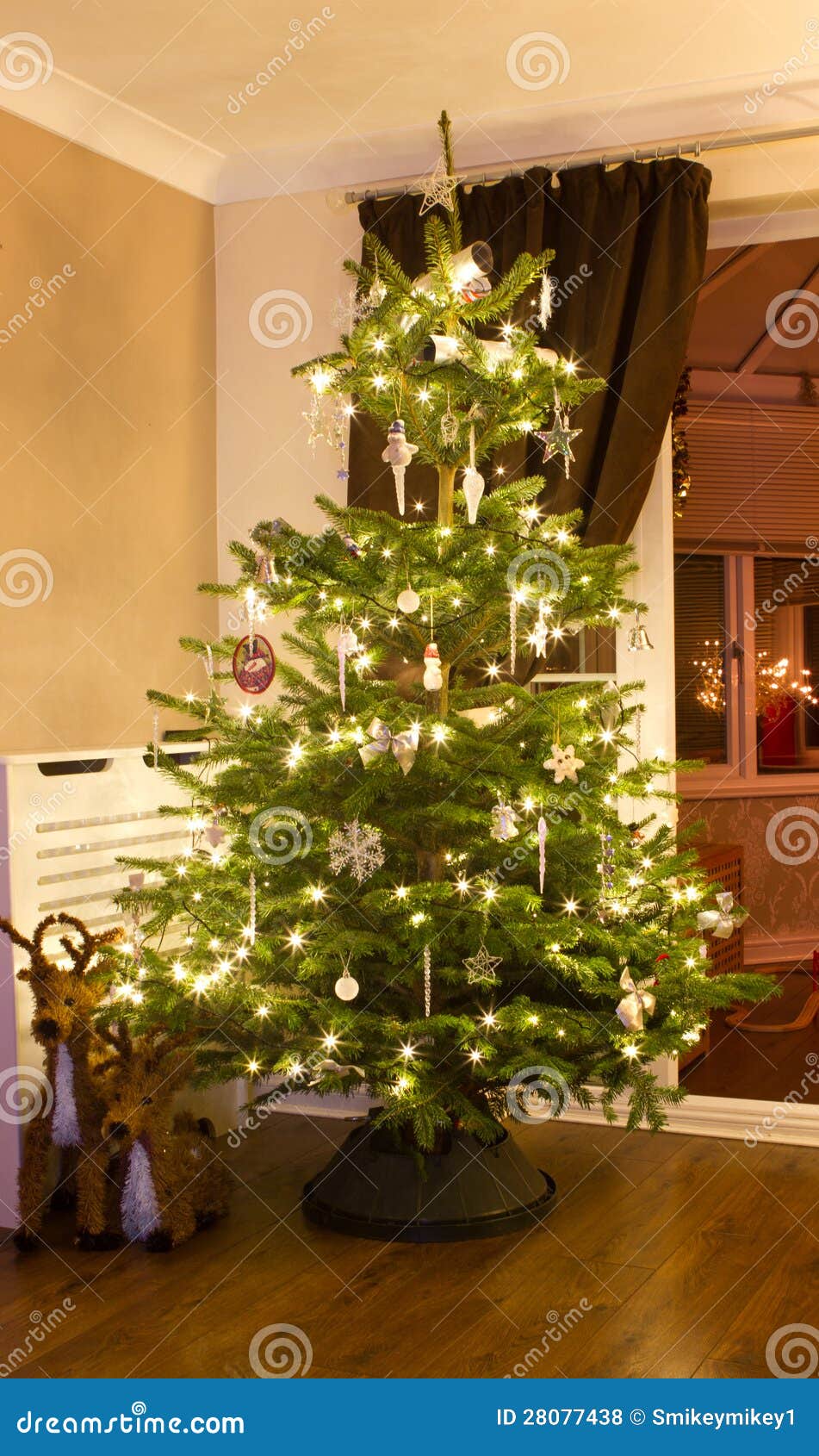 Christmas Tree in a Modern Family Lounge Stock Photo - Image of lounge ...