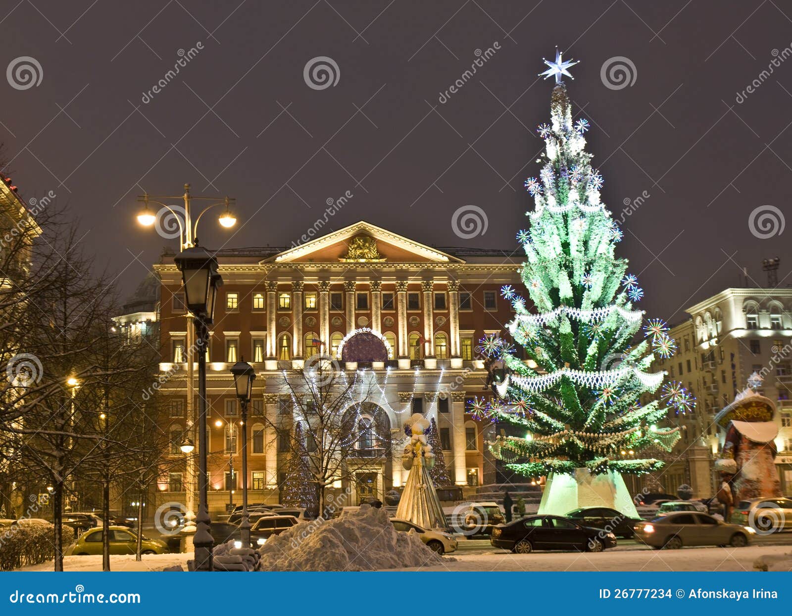 Christmas tree, Moscow editorial stock image. Image of illumination