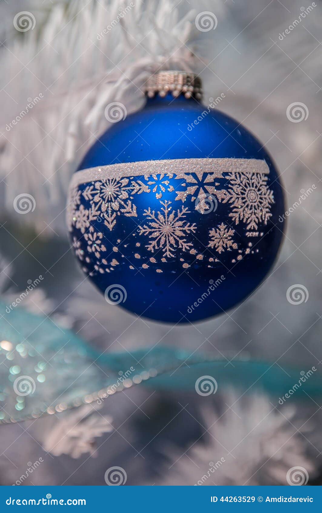 Christmas tree ornaments stock image. Image of decordecorative 44263529