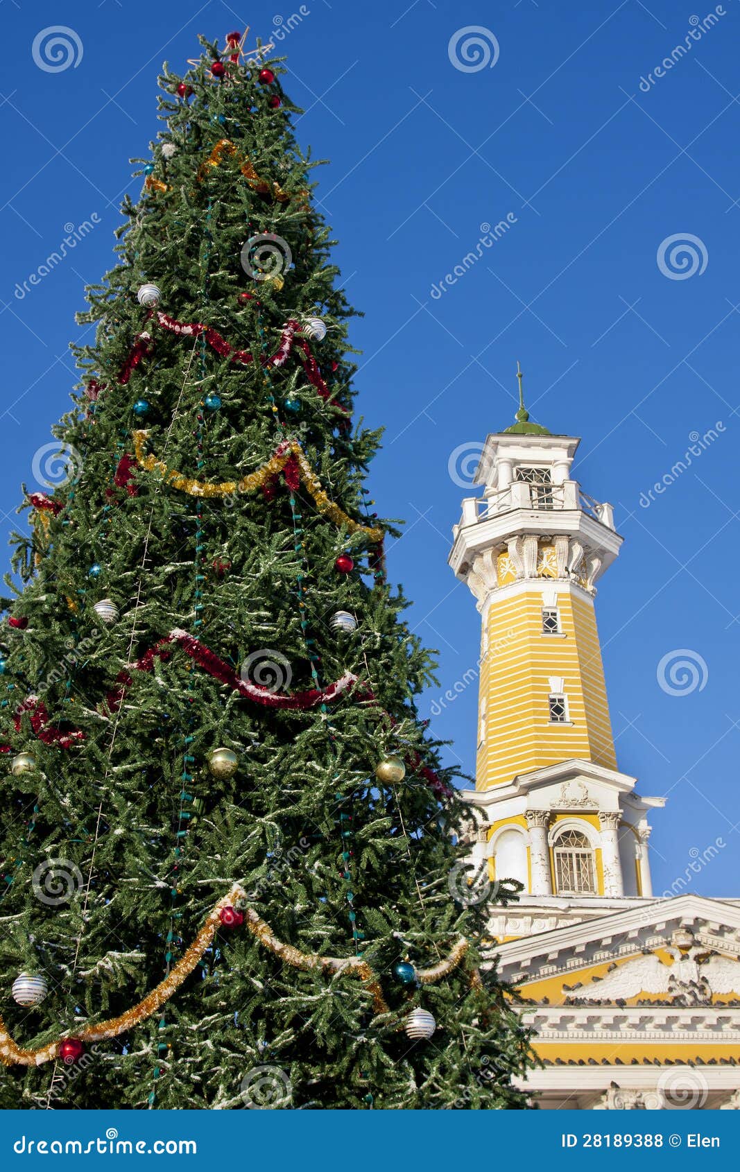 Christmas Tree on the Place Stock Photo Image of xmas, outdoor 28189388